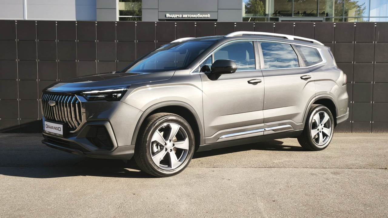 Geely Okavango Флагман/Flagship 2.0T передний привод 26 г.в. 24 м.г.
