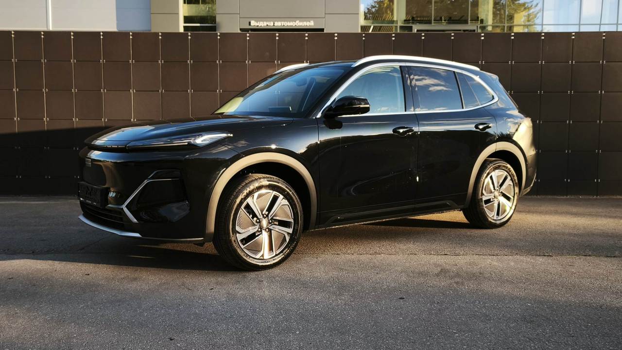 Geely EX5 EM-R Макс/Max 1.5 гибрид. передний привод