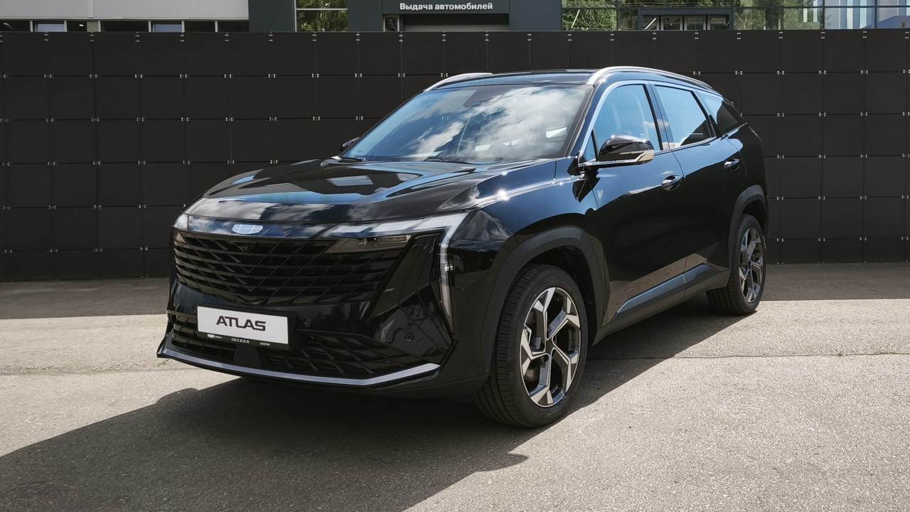 Geely Atlas II Люкс/Luxury 2.0T 8АКП полный привод (200 л.с.) 26 г.в.