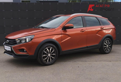LADA Vesta [Универсал Кросс] SW Cross 2019 года с пробегом 211 143 км