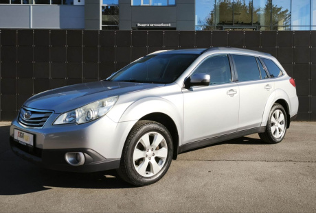 Subaru Outback 2012 года с пробегом 197 900 км