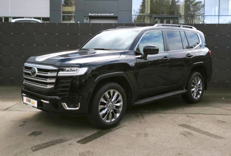 Toyota Land Cruiser 300 2021 года с пробегом 37 471 км