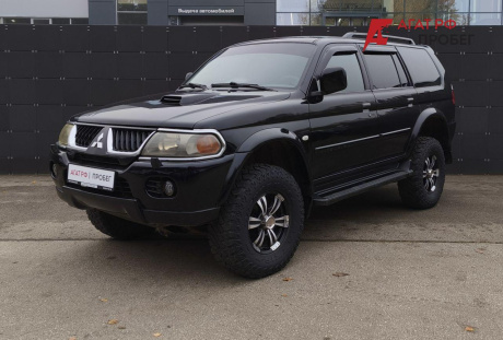 Mitsubishi Pajero Sport 2008 года с пробегом 141 260 км