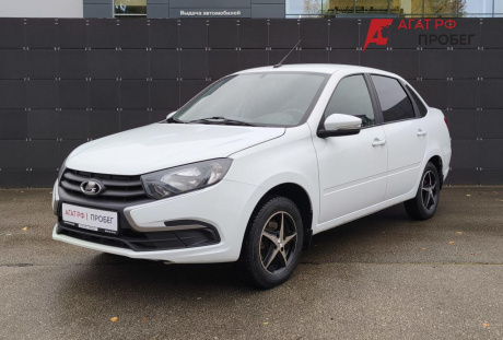 LADA Granta седан 2022 года с пробегом 43 286 км