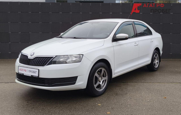 ŠKODA Rapid 2017 года с пробегом 120 000 км, фото 1