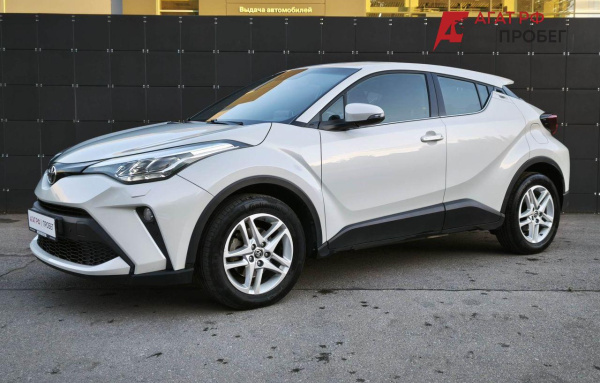 Toyota C-HR 2021 года с пробегом 93 617 км, фото 1