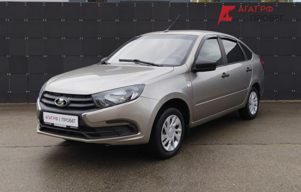 LADA Granta лифтбек 2020 года с пробегом 103 817 км, фото 1