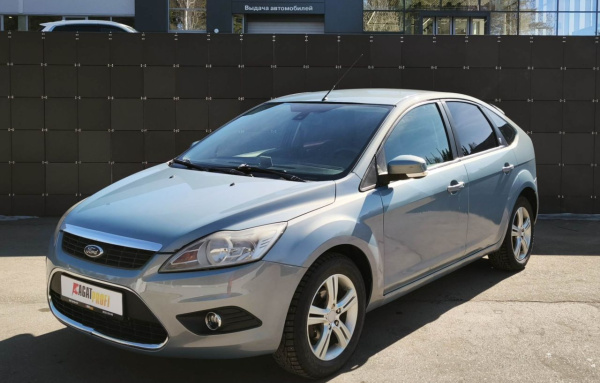 Ford Focus 2008 года с пробегом 274 000 км, фото 1
